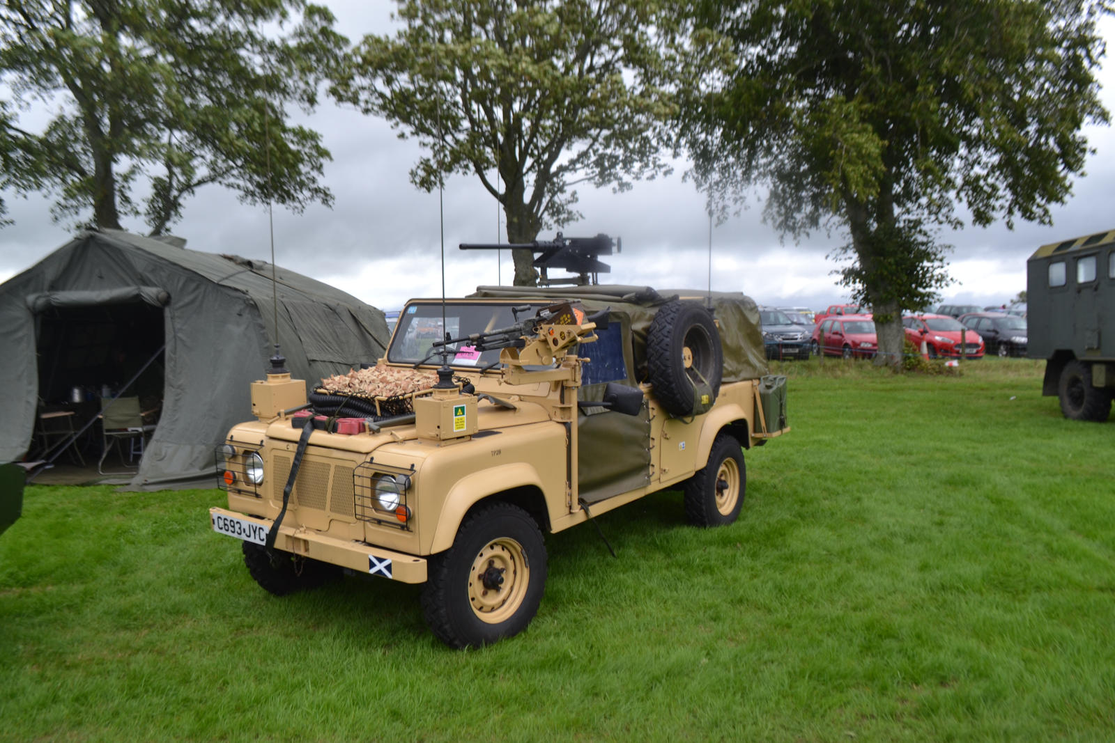 army Land rover by Supercooper17 on DeviantArt