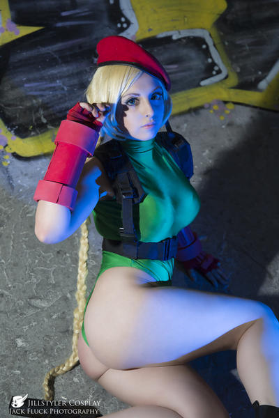 Sexy cosplay cammy