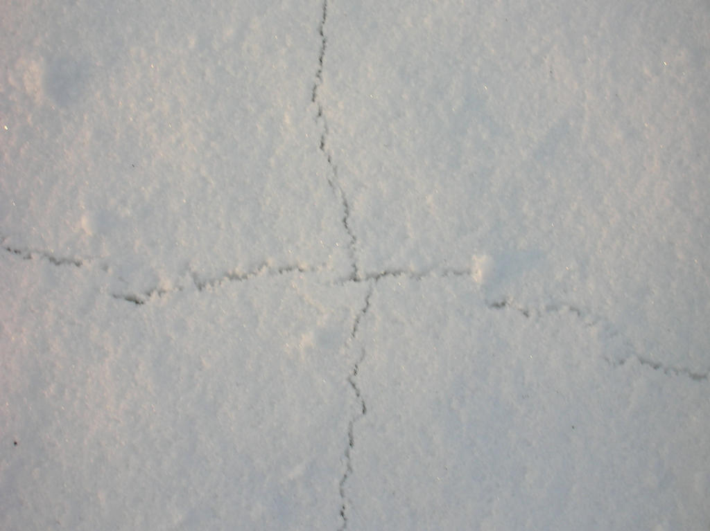 Crack in snow