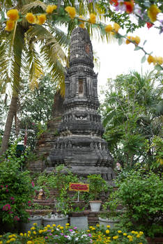 Lotus Chedi in Buddhist Temple Ruin