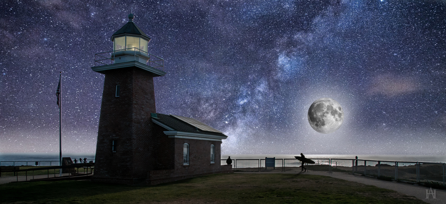 Luna Lighthouse