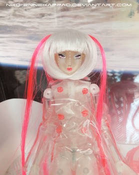 Miss Cnidaria - Custom Obitsu Clear doll