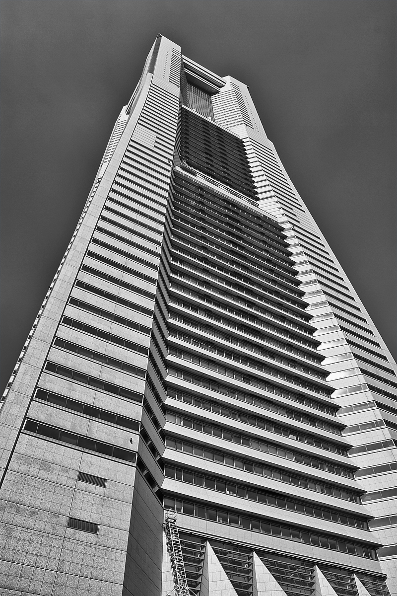 Yokohama Landmark Plaza BW