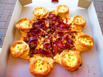 Cheeseburger Crust Pizza!