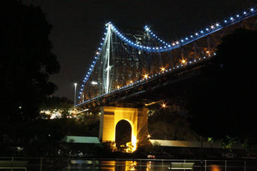 Story bridge night view