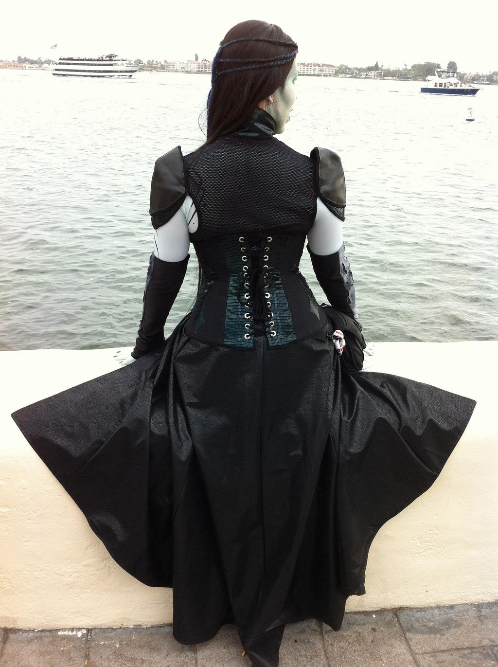 Queen Altair at the Water Side