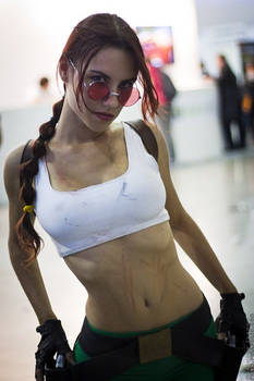 Igromir'11 classic Lara Croft15