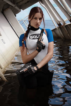 Lara Croft SOLA wetsuit - dangerous girl
