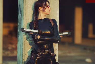 Lara Croft cosplay - catsuit improvisation 4