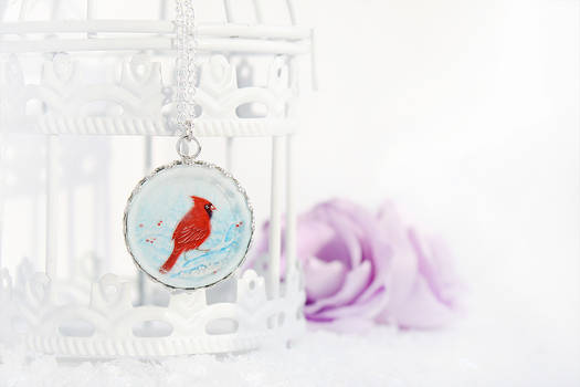 Snowfall cardinal pendant