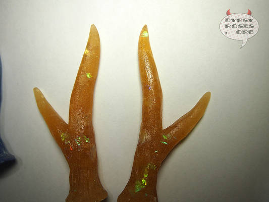 Goin Stag costume antlers in Amber Opal Fleck