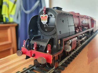 Hornby LMS 6233 Duchess of Sutherland Royal Crest
