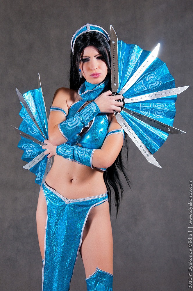 kitana cosplay mortal kombat by nemu013