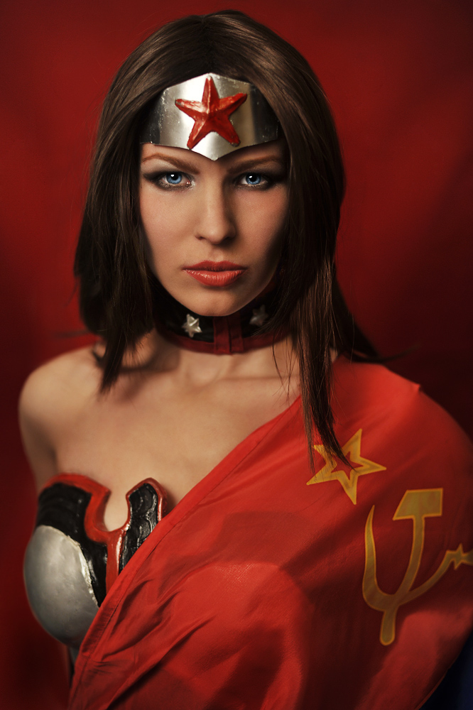 Injustice :Gods Among Us WW in Soviet Union