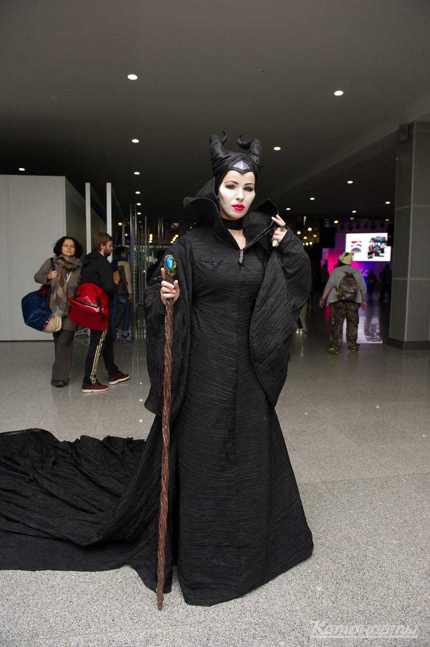 Maleficent cosplay. Igromir 2014