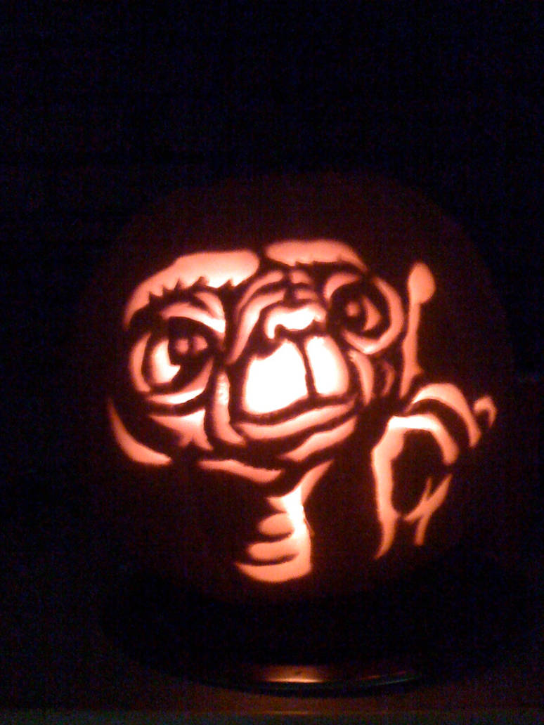E.T. Pumpkin Carving by MakingMyMark on DeviantArt e-t-pumpkin-carving-by-makingmymark-on-deviantart