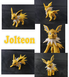 Jolteon Sculpture: Collage