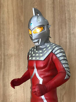 ULTRASEVEN