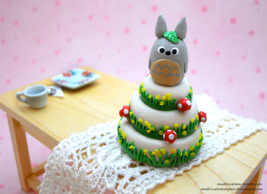 Totoro Themed Cake