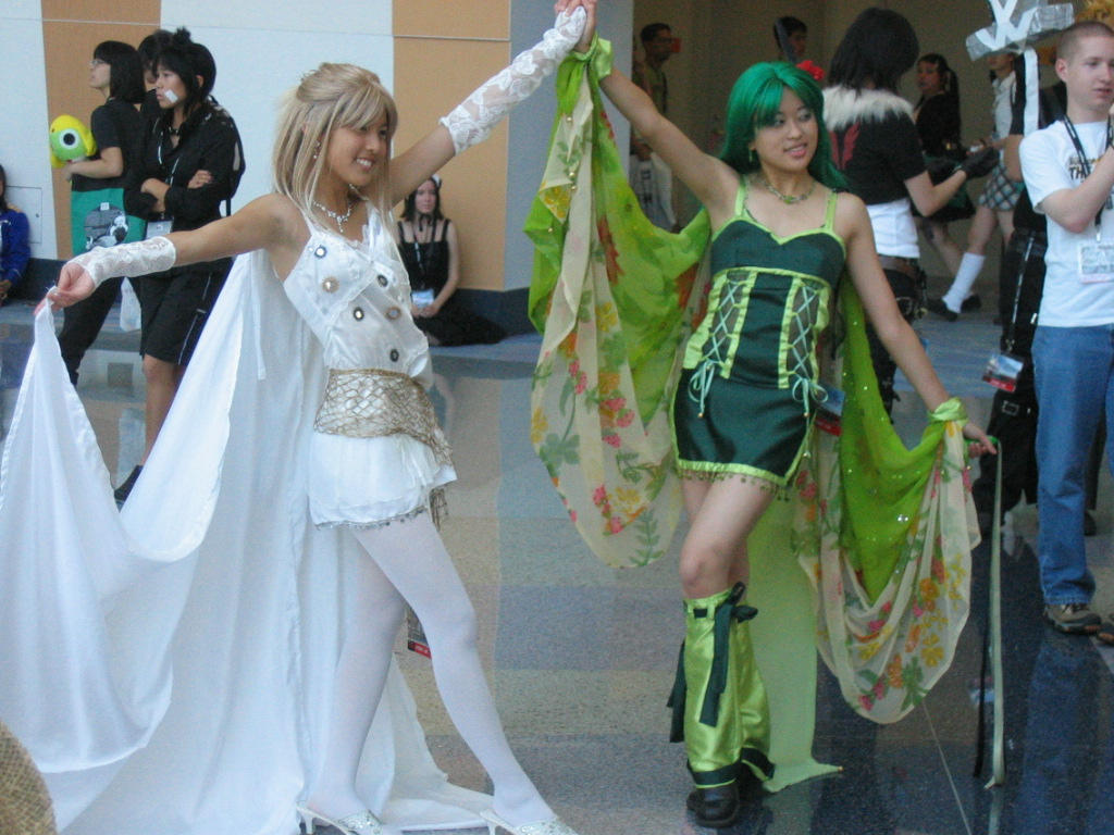 FF4 Rosa and Rydia Cosplay by Knightfourteen on DeviantArt
