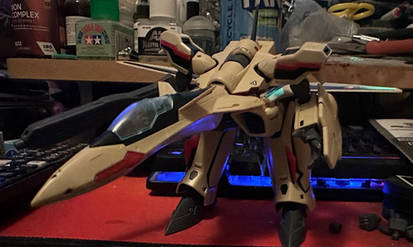 HG 1/100 YF-19 Gerwalk