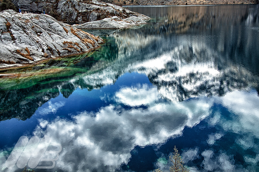 Nevado Churup, reflejado en su laguna 2