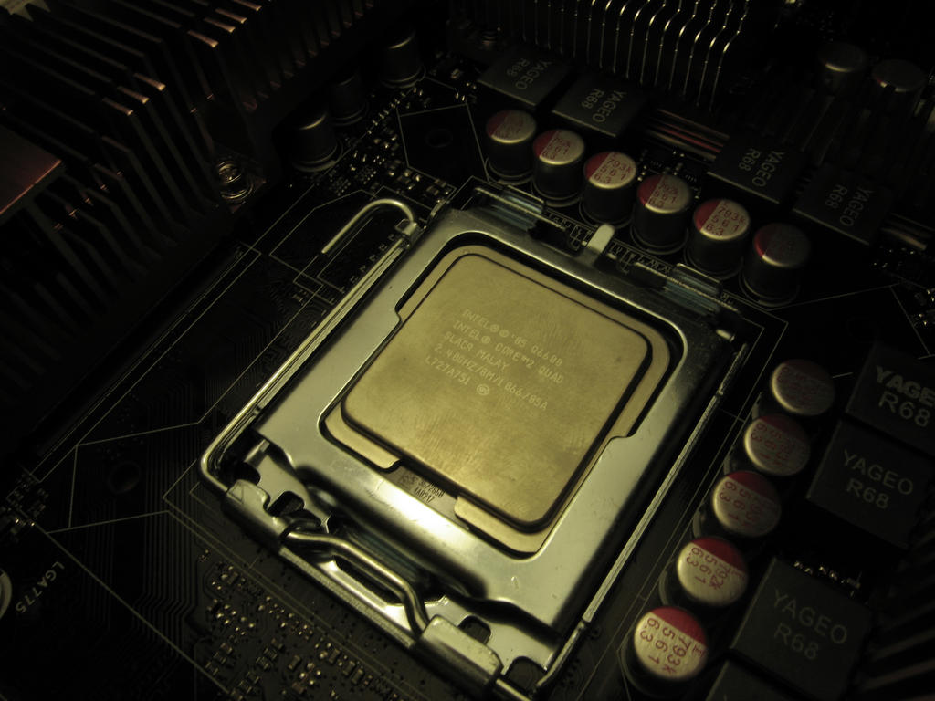 Cpu q6600. Core quad q6600. процессор: intel core 2 q6600. процессор intel core 2 quad q6600. процессор intel core 2 quad cpu q6600 год.