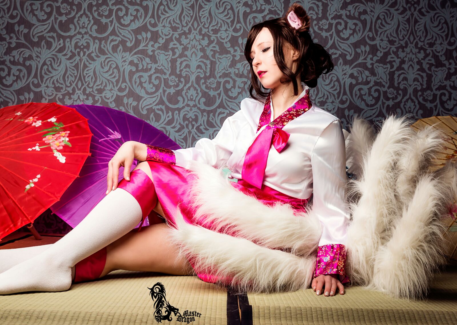 Dynasty Ahri Cosplay