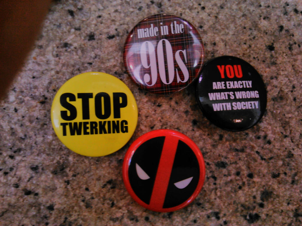 Even more Deadpool cosplay buttons