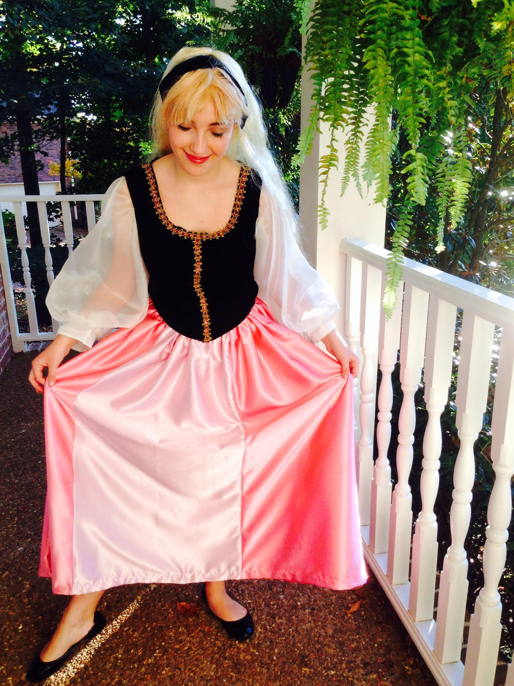 princess eilonwy dress Eilonwy Short Sleeve Dress, the Black Cauldron Costume, Princess Cosplay, Theme Park Outfit, Idea Fashion for Rundisney, Cartoon Apparel