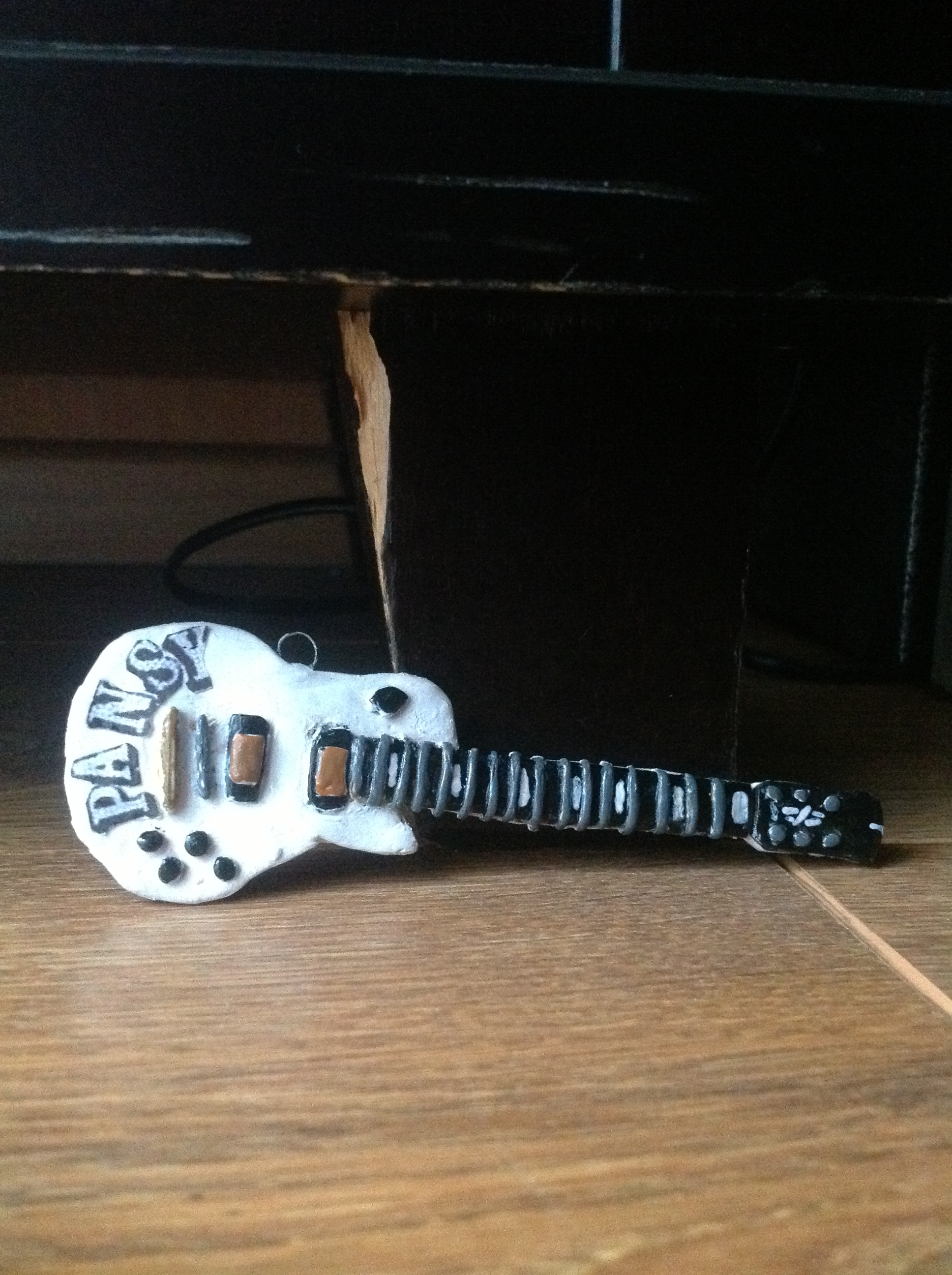 Frank Iero's guitar 'Pansy' clay charm