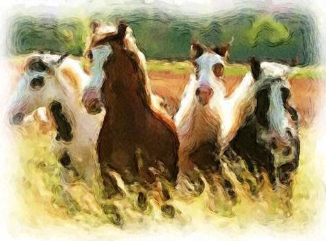 4 Horses - Realism