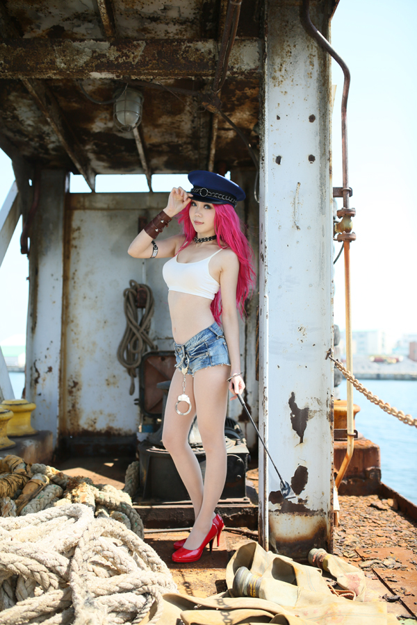 Ultra Street Fighter Iv -poison- by Niea-JPN