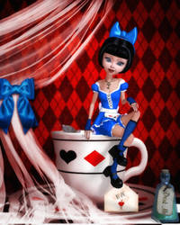 Teacup Alice