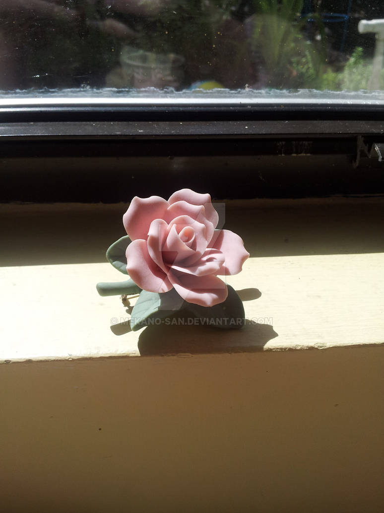 Antique Ceramic Rose Brooch