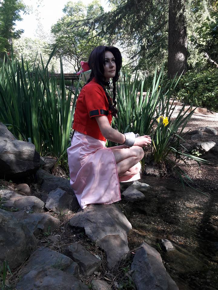 aerith gainsborough: Thinking of you Zack