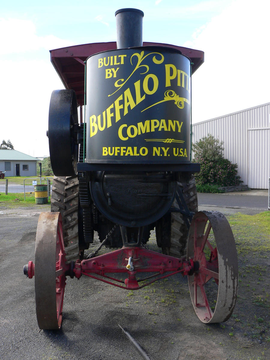 Traction Engine 128