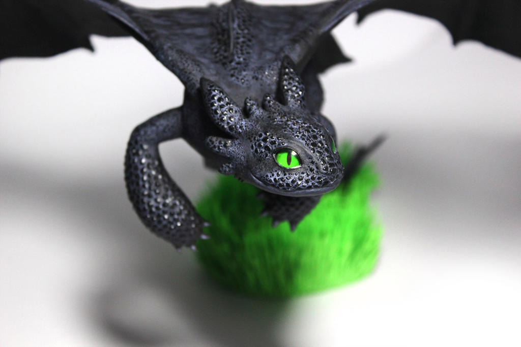 Night Fury Toothless from How to train your dragon by Panterius on ...