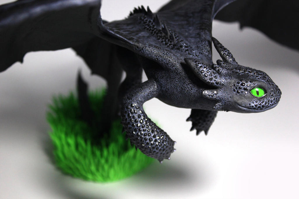 Night Fury Toothless from How to train your dragon by Panterius on ...