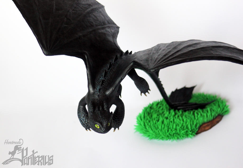 Night Fury Toothless from How to train your dragon by Panterius on ...