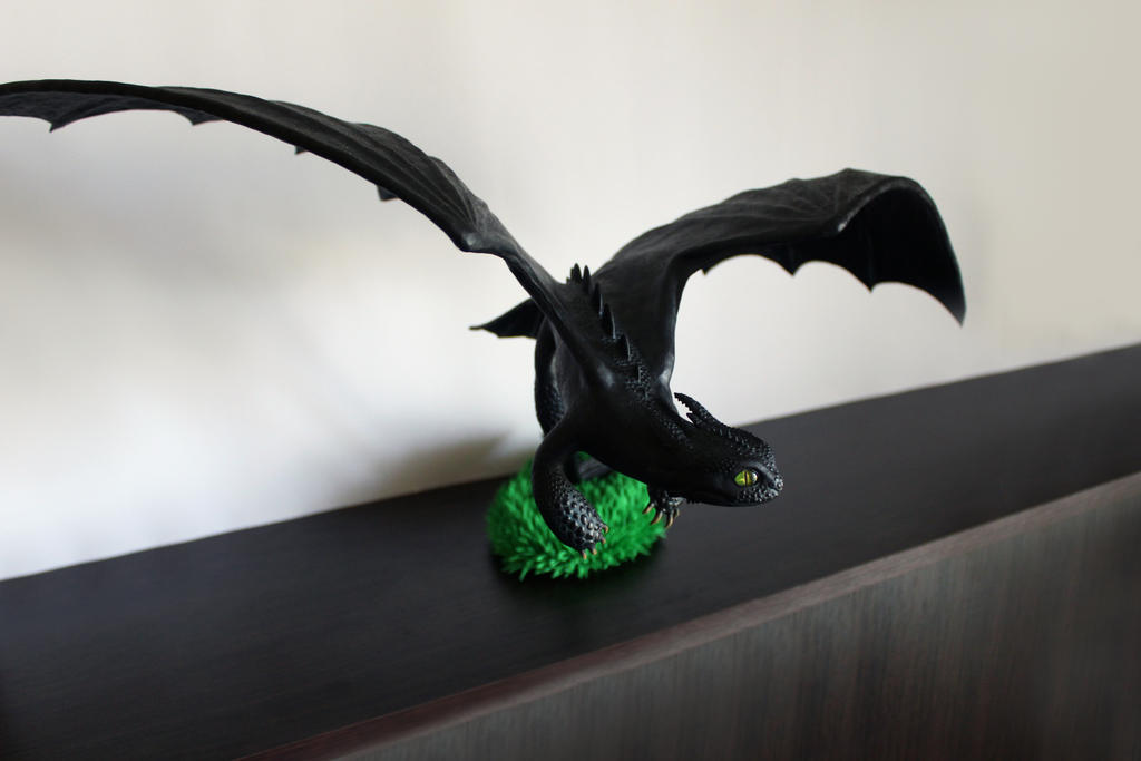 Night Fury Toothless from How to train your dragon by Panterius on ...