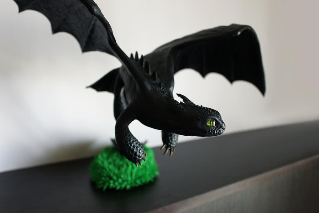 Night Fury Toothless from How to train your dragon by Panterius on ...