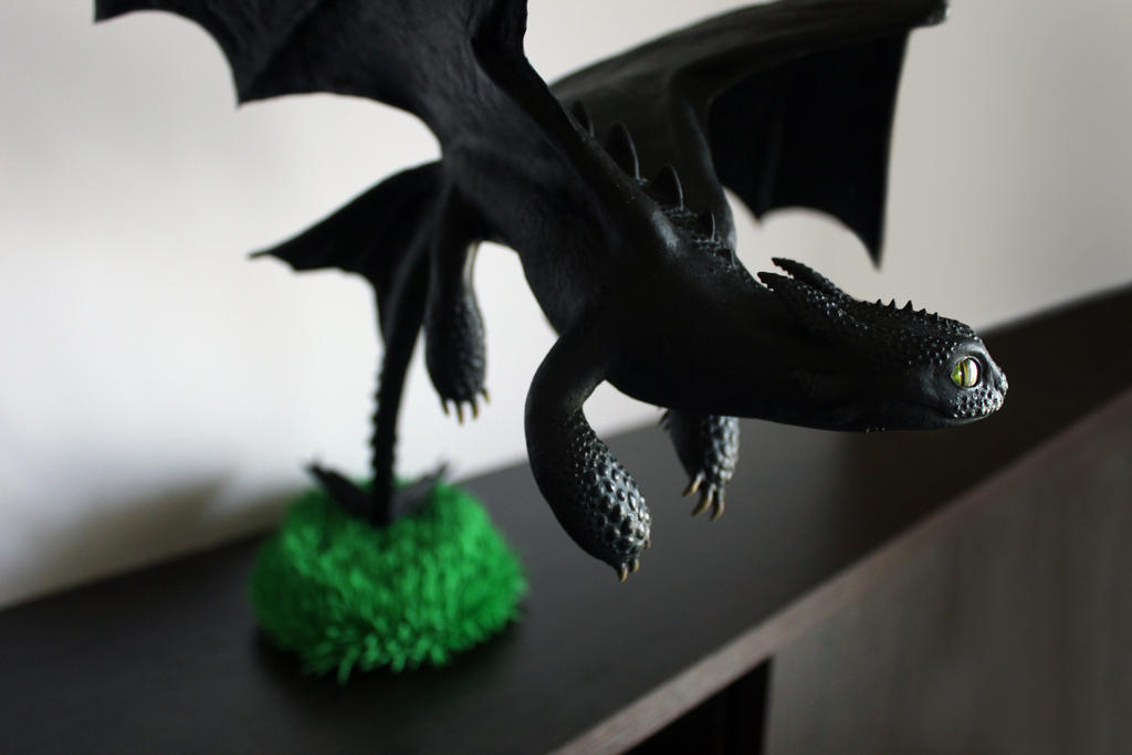 Night Fury Toothless from How to train your dragon by Panterius on ...