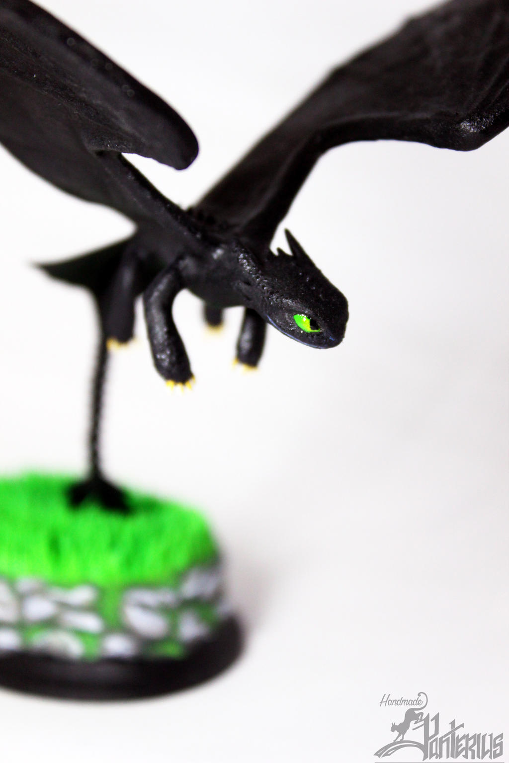 Night Fury/Toothless by Panterius on DeviantArt