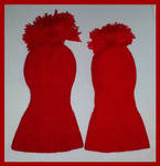 Pinchcliffe Nystumoen - felted Christmas hats by KnitLizzy