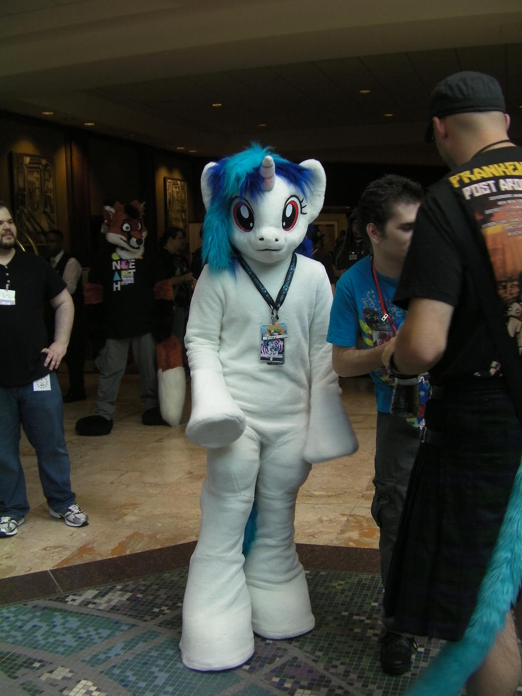 Anthrocon 2013: Vinyl Scratch/DJ-Pon3