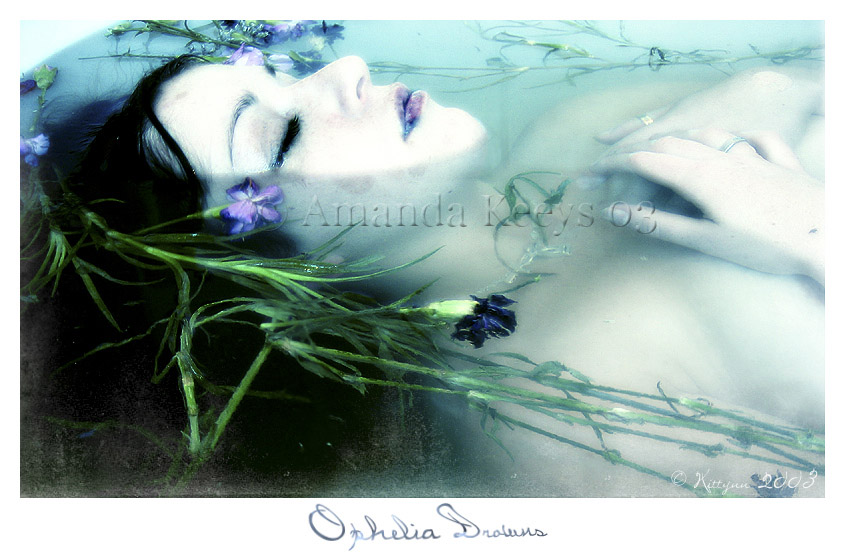 Ophelia Drowns