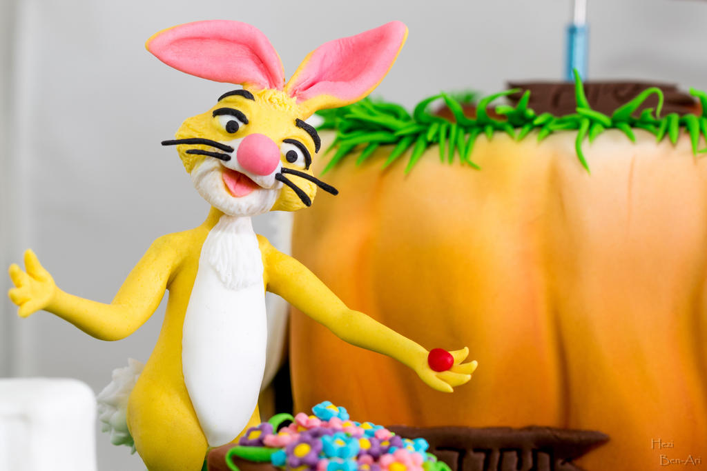 poohs rabbit fondant figurine