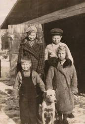 Shaw Family. 1935?