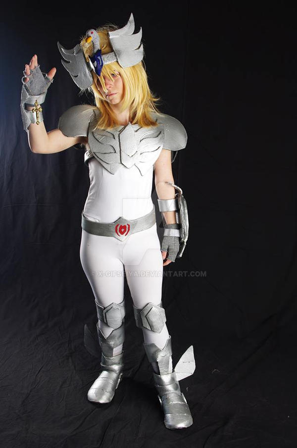 Hyoog cosplay de Hyoga by x-gifseiya on DeviantArt